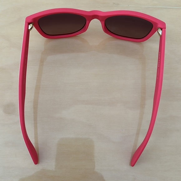 New Cole Haan Polarized Stylish Pink Sunglasses - Picture 4 of 8